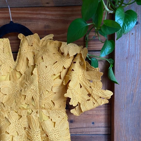 Beautiful Floral Sundress! - Picture 3 of 5